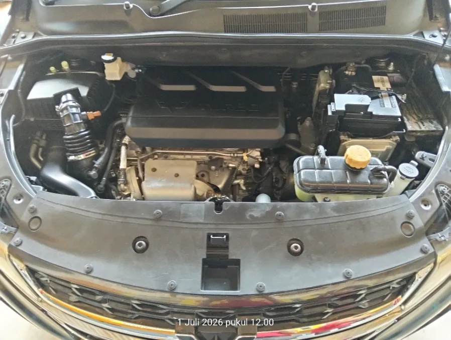 Foto Mobil Bekas Mesin Wuling Cortez 1.5 L T Lux tahun 2021